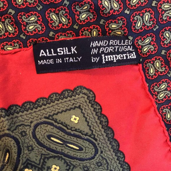 ALL SILK BY IMPERIAL Italian Silk Scarf Red Paisley Hand Rolled 18" Square - Picture 2 of 4